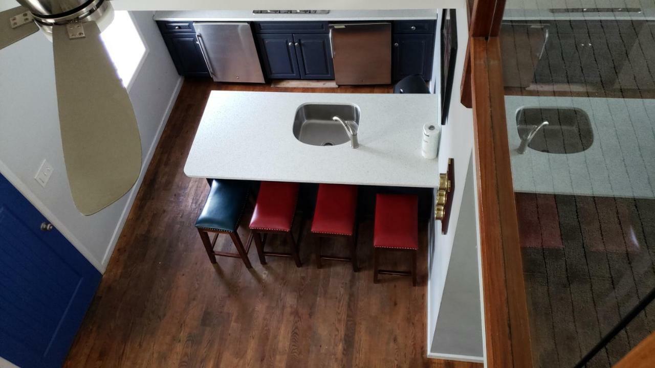 Fire Island Hotel And Resort Ocean Beach Eksteriør billede